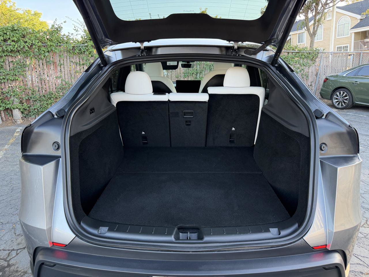 Used 2026 Tesla Model Y Long Range AWD/4WD image 19