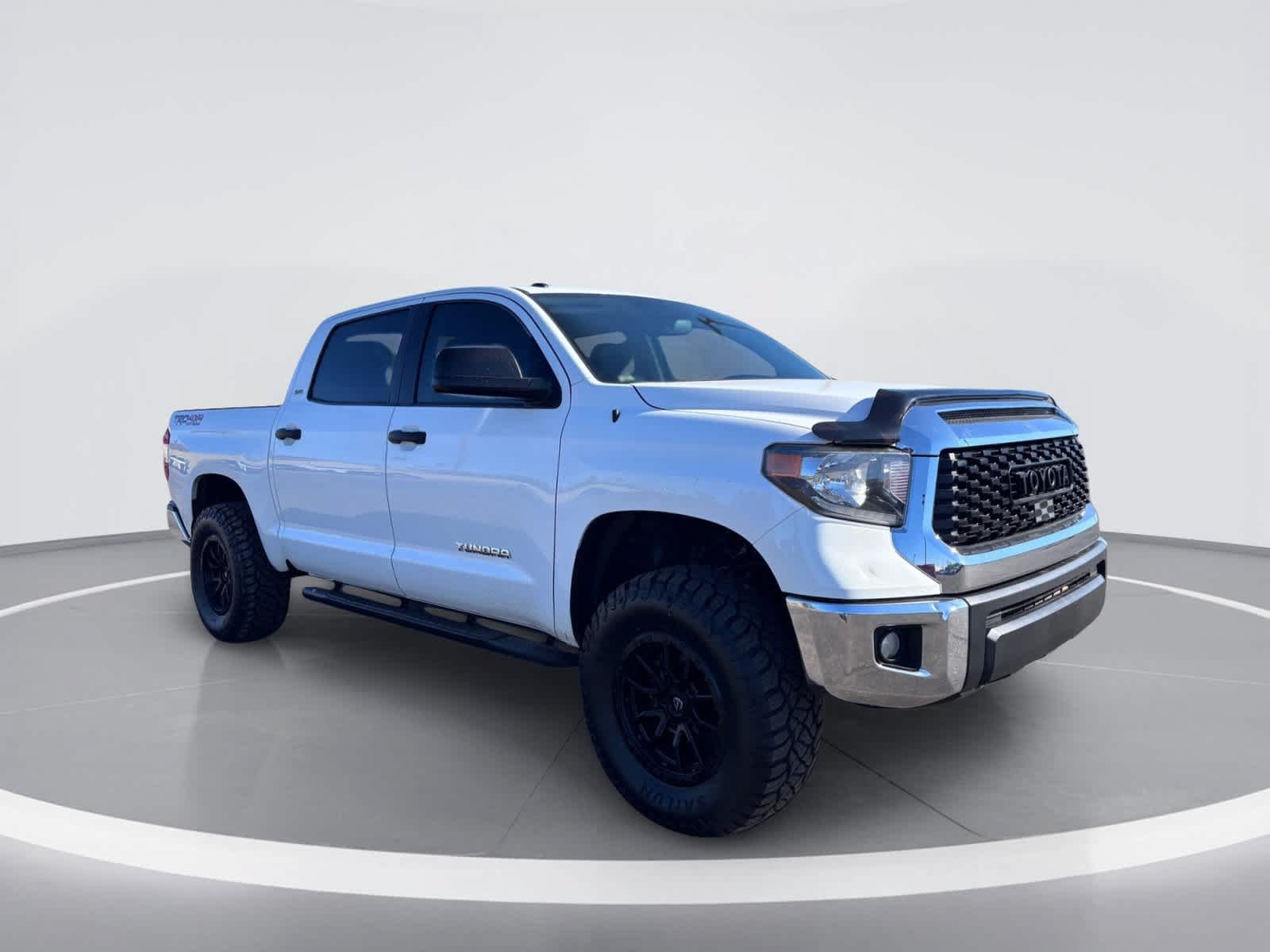 Used 2018 Toyota Tundra SR5 w/ SR5 Upgrade Package RWD image 7