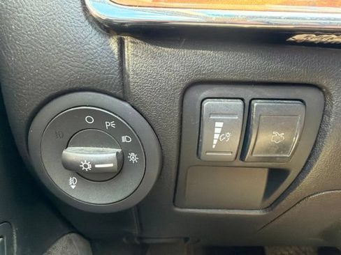 Used 2012 Lincoln MKZ FWD image 22