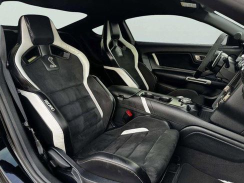 Used 2021 Ford Mustang Shelby GT500 w/ Carbon Fiber Track Pack RWD image 43