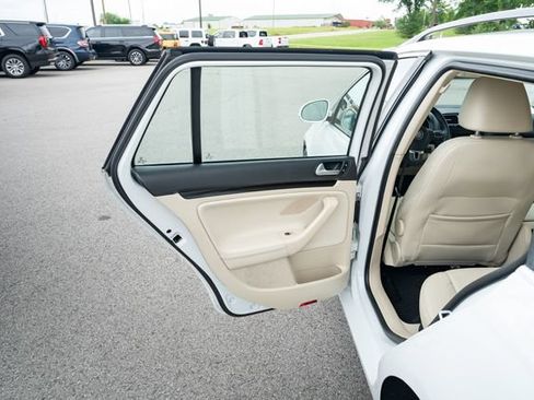 Used 2014 Volkswagen Jetta TDI FWD image 14