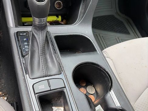 Used 2015 Hyundai Sonata SE FWD image 4