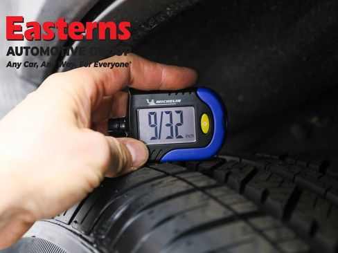 Used 2021 Jeep Grand Cherokee Limited w/ Premium Lighting Group image 28