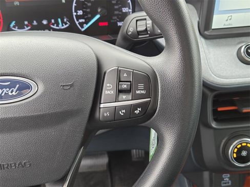 Used 2024 Ford Maverick XLT image 11