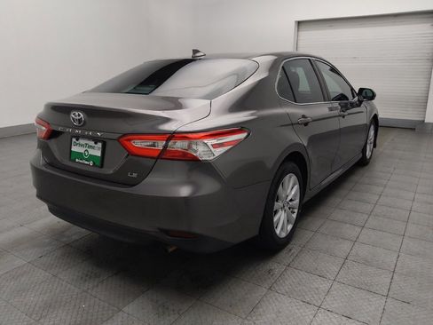 Used 2019 Toyota Camry LE image 9