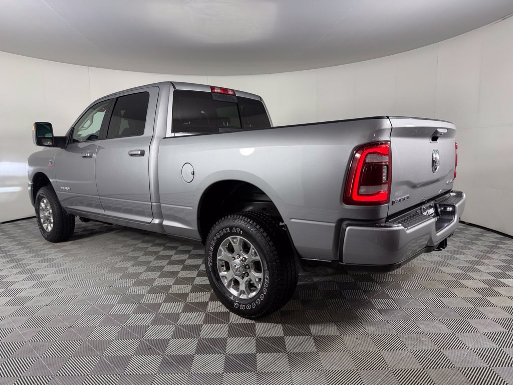Used 2024 RAM 2500 Laramie w/ Safety Group AWD/4WD image 9