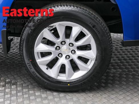 Used 2022 Chevrolet Silverado 1500 Custom image 8