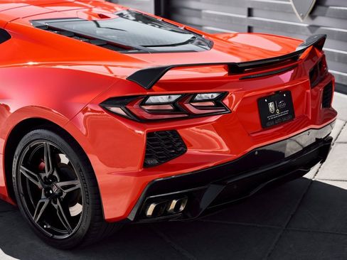 Used 2020 Chevrolet Corvette Stingray Premium Cpe w/ 3LT Preferred Equipment Group image 10