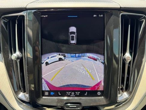 Used 2024 Volvo XC60 B5 Ultimate image 31