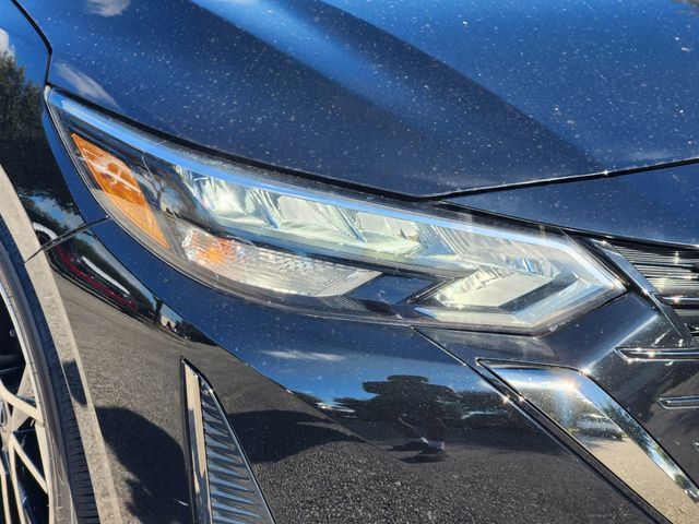 Used 2025 Nissan Sentra SR FWD image 10