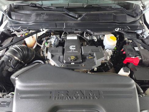 Used 2023 RAM 2500 Limited AWD/4WD image 14