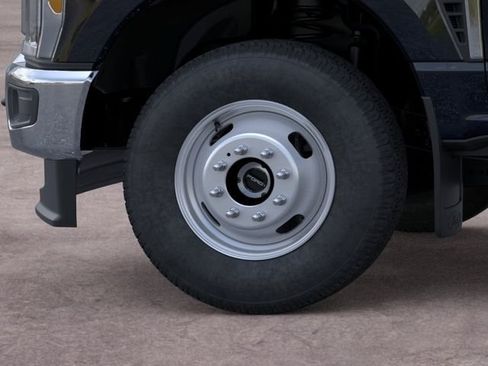 New 2026 Ford F350 XLT AWD/4WD image 19