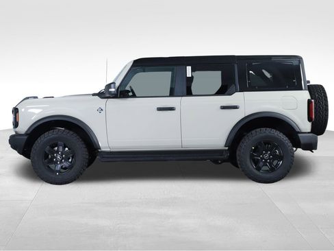 New 2025 Ford Bronco Outer Banks image 13