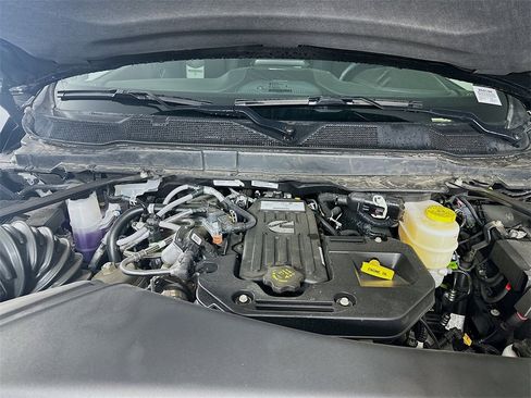 New 2026 RAM 2500 Limited image 18