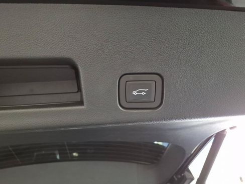 Used 2024 GMC Acadia Denali w/ Super Cruise Package AWD/4WD image 22