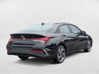 New 2025 Hyundai Elantra Sport video 2