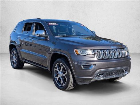 Used 2019 Jeep Grand Cherokee Overland image 3