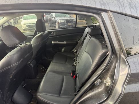 Used 2015 Subaru Crosstrek 2.0i Limited AWD/4WD image 10