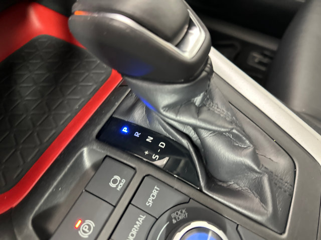 Used 2021 Toyota RAV4 TRD Off-Road AWD/4WD image 14