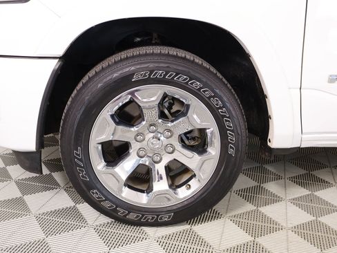 Used 2025 RAM 1500 Big Horn AWD/4WD image 18