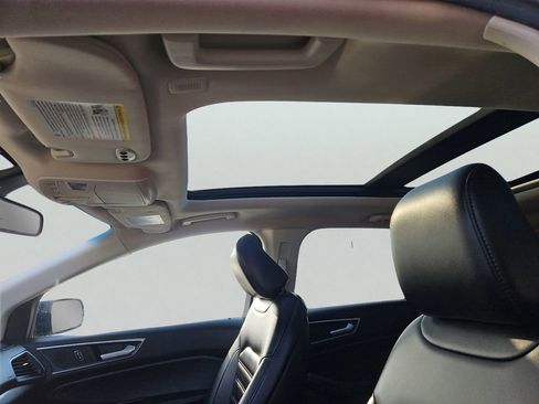 Used 2020 Ford Edge SEL w/ Convenience Package image 15