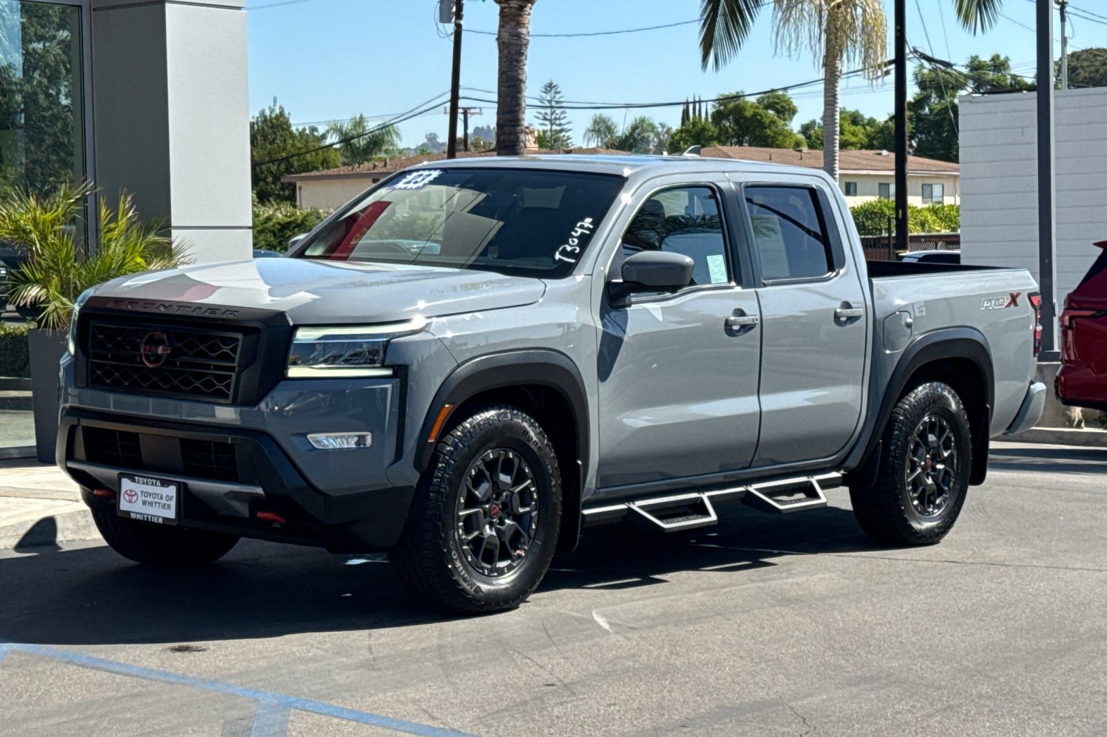 Used 2023 Nissan Frontier Pro-X w/ Pro-X Premium Package RWD image 9