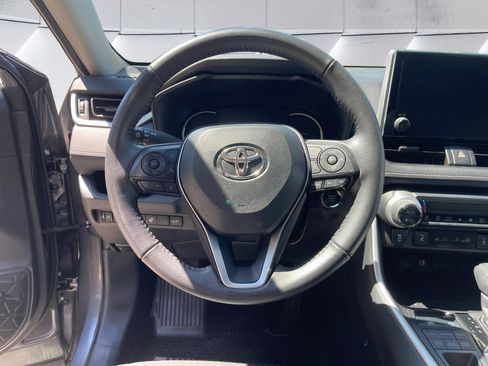 Used 2024 Toyota RAV4 XLE w/ Convenience Package AWD/4WD image 13