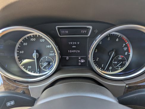 Used 2012 Mercedes-Benz ML 350 4MATIC image 31