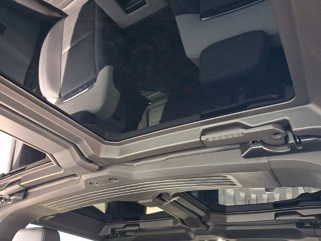 Used 2026 GMC Hummer EV 4x4 Crew Cab image 18