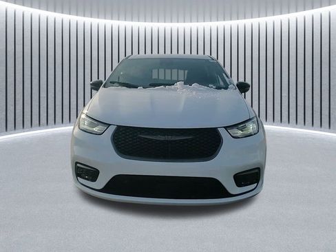 New 2026 Chrysler Pacifica Select image 20