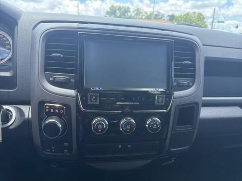 Used 2015 RAM 1500 Express AWD/4WD image 20