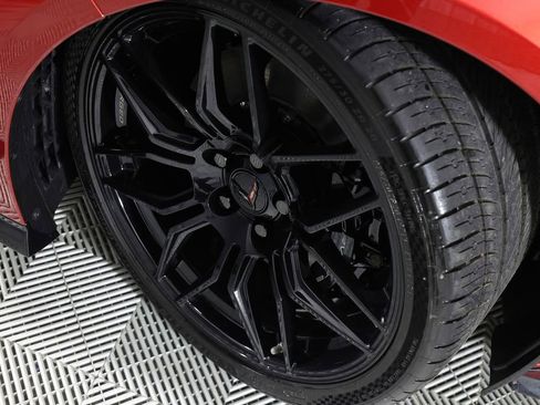 Used 2025 Chevrolet Corvette Z06 RWD image 48