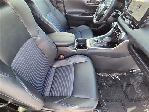 Certified 2025 Toyota RAV4 XSE w/ Advanced Technology Package AWD/4WD image 20