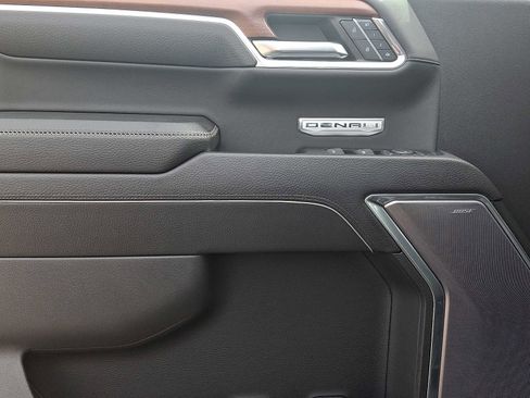 Certified 2023 GMC Sierra 1500 Denali image 15