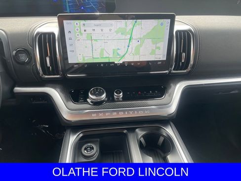 New 2026 Ford Expedition Platinum w/ Stealth Appearance Package image 10