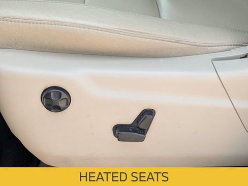 Used 2022 Dodge Durango GT RWD image 15