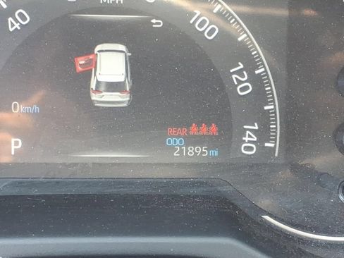 Used 2025 Toyota RAV4 LE FWD image 22