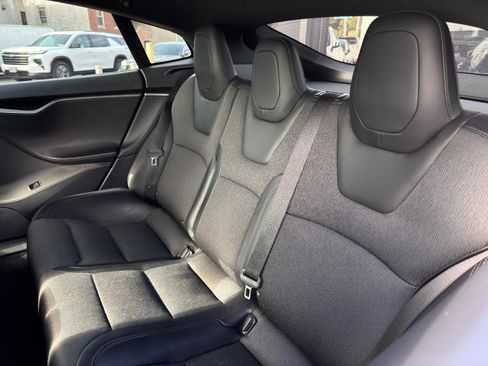 Used 2018 Tesla Model S 75D image 22