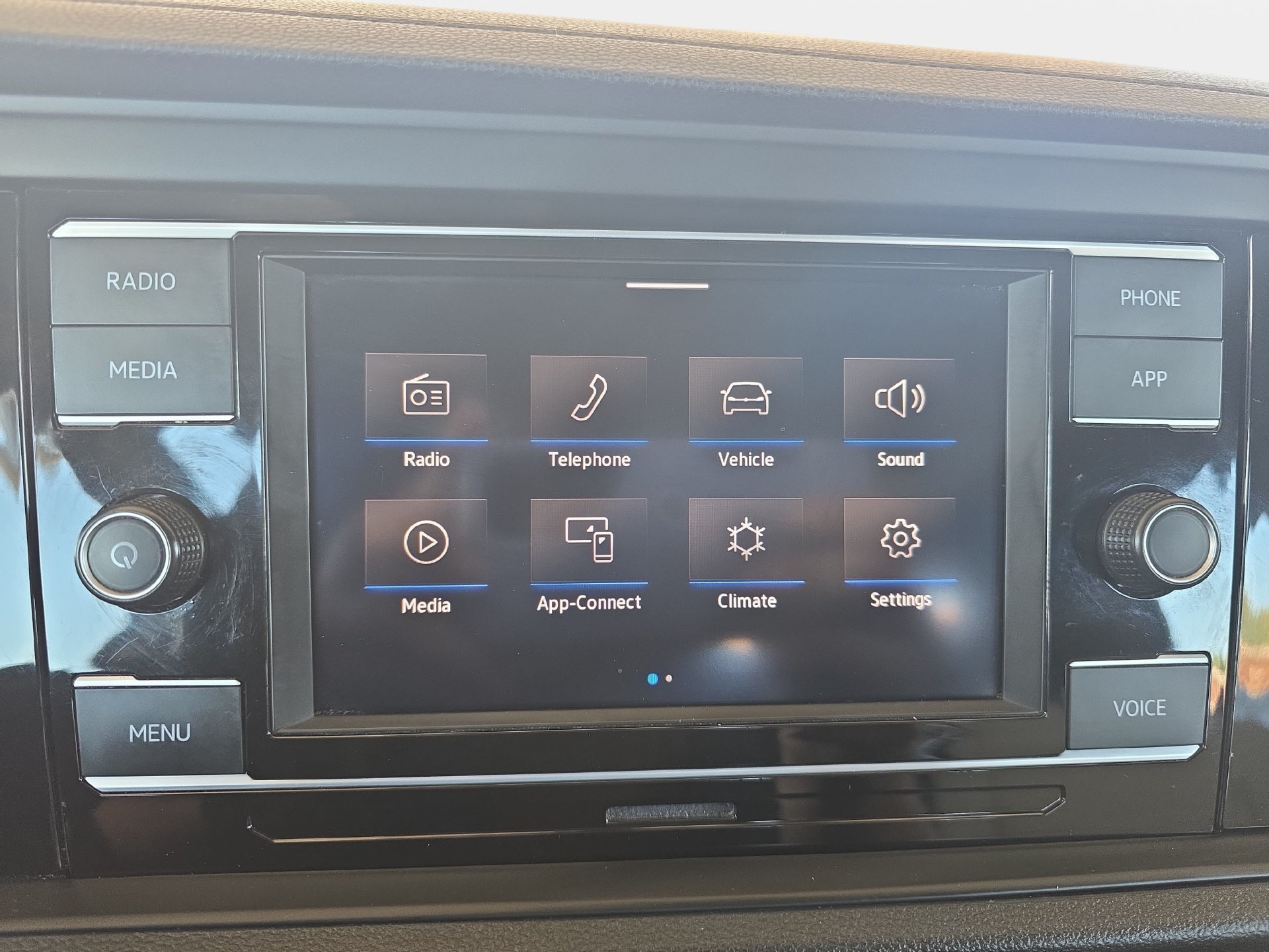 Used 2020 Volkswagen Jetta R-Line FWD image 20