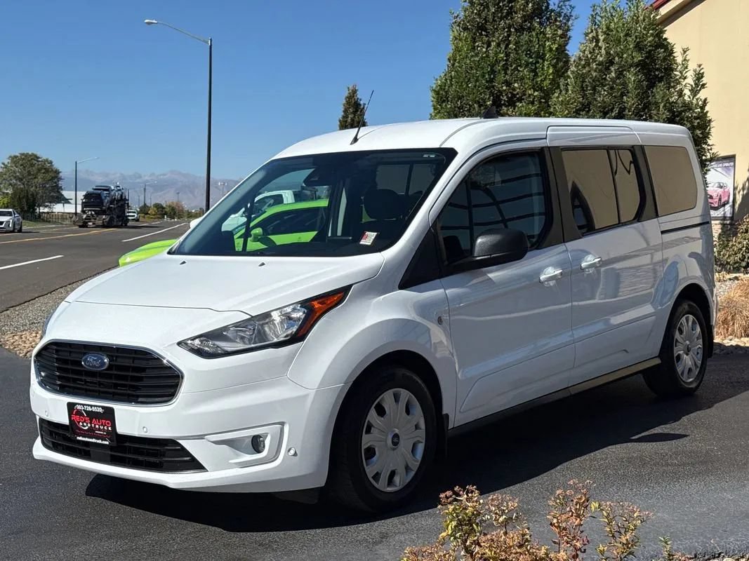 Used 2022 Ford Transit Connect XLT FWD image 40