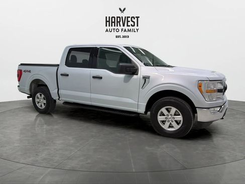 Used 2022 Ford F150 XLT w/ Equipment Group 301A Mid image 9