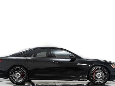 Used 2025 Audi S6 Premium Plus w/ Premium Plus Package image 2