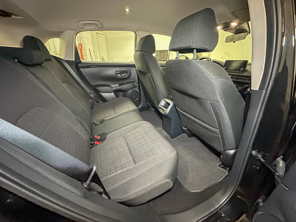 Used 2025 Honda HR-V LX image 25