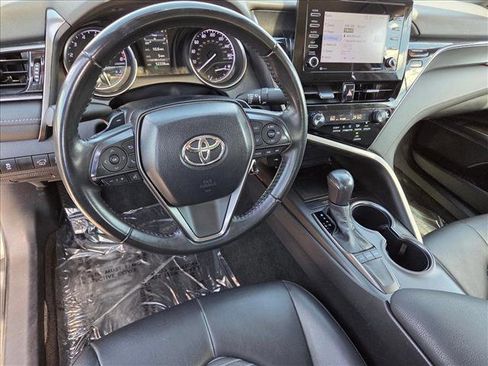 Used 2024 Toyota Camry SE FWD image 10