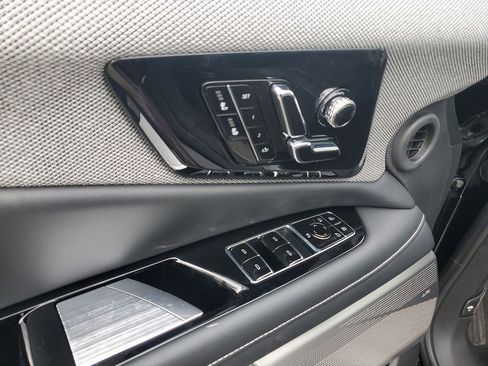 New 2025 Cadillac Optiq Sport 1 image 23