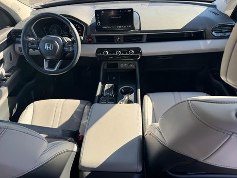 Certified 2023 Honda Pilot Touring image 12