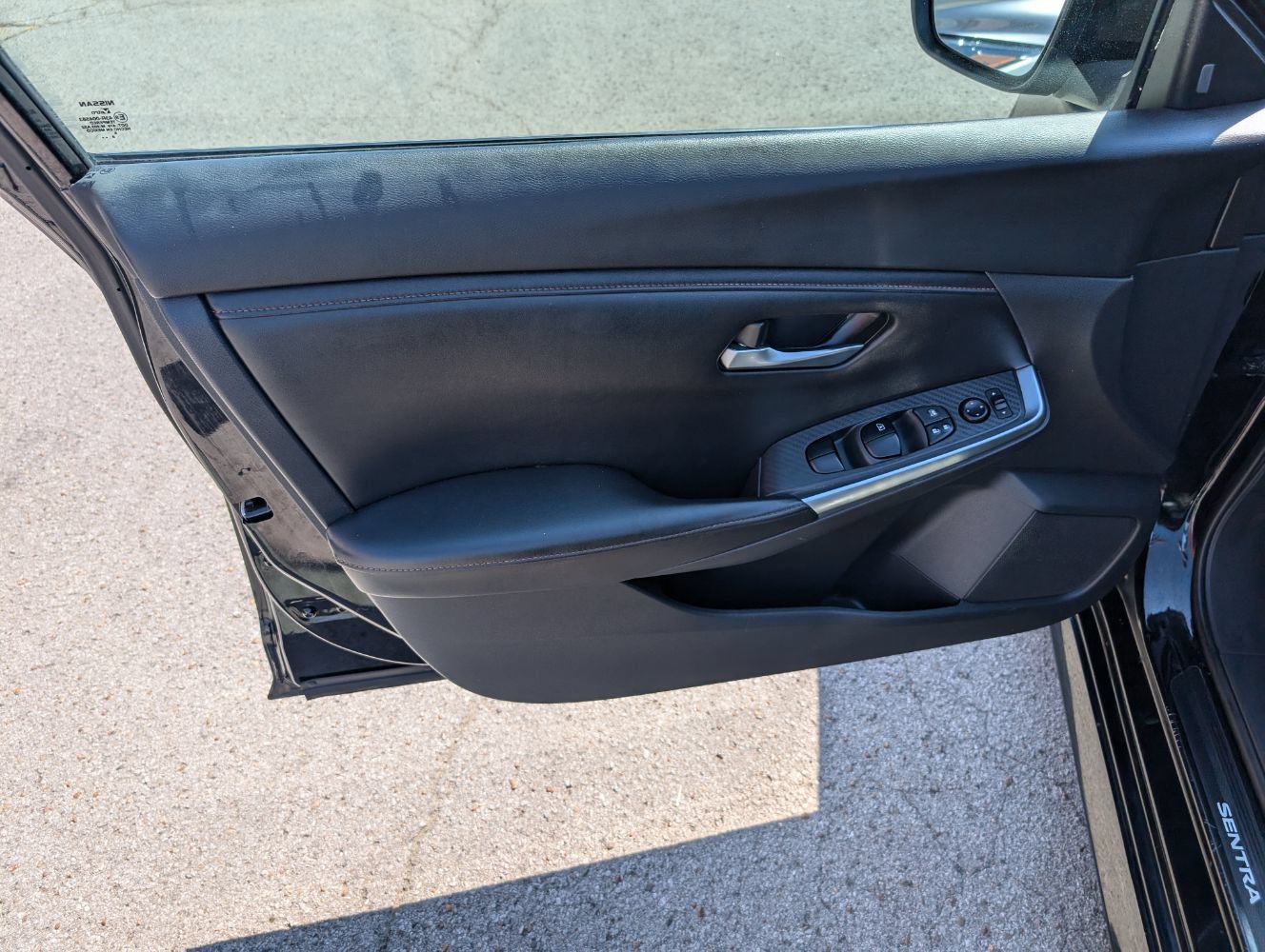 Used 2021 Nissan Sentra SR FWD image 11