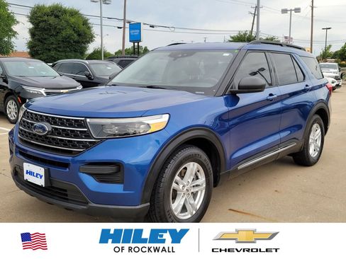Used 2020 Ford Explorer XLT RWD image 1