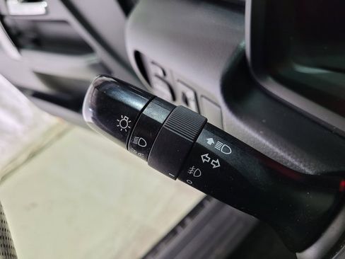 Used 2017 Toyota 4Runner SR5 image 39