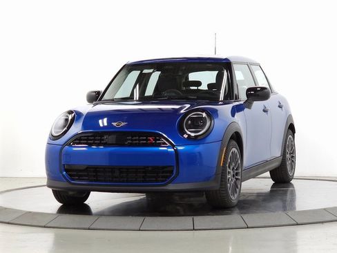 New 2025 MINI Cooper S image 3